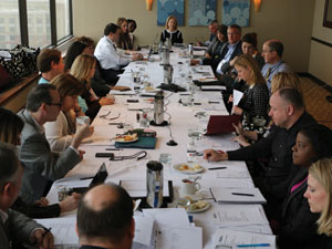 March 2014 Board of Directors Meeting: Board members reviewing the DirectEmployers bylaws March 2014 Board of Directors Meeting: Board members reviewing the DirectEmployers bylaws